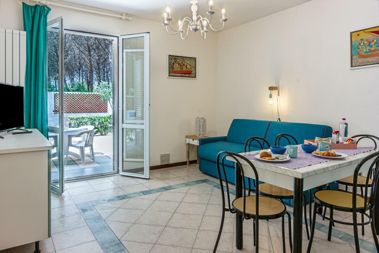 Oleandri Suite Hotel Vada Exterior foto
